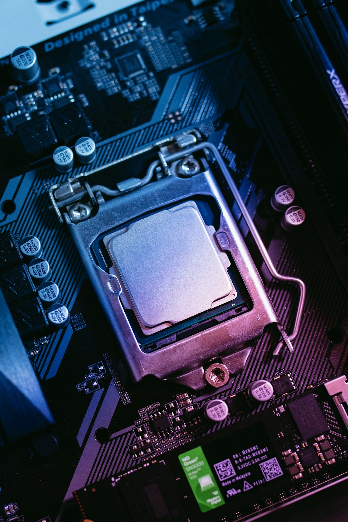 Cpu processor installed on a computer motherboard